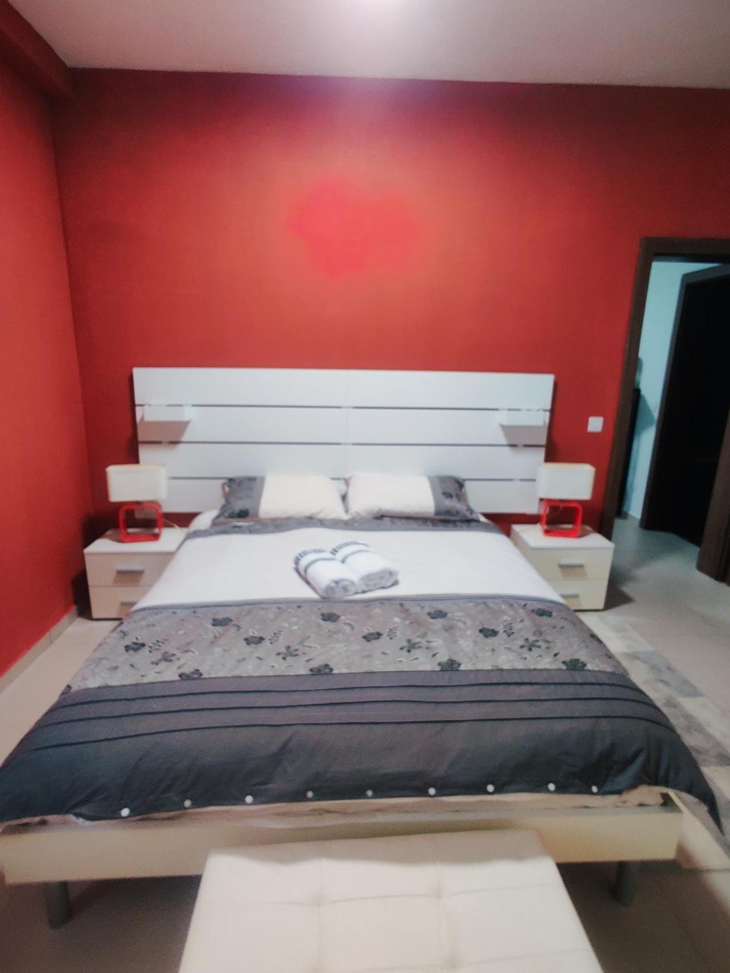 Depiro Point Deluxe - Modern, Designer Apartment 2 Minutes Away From Popular Sliema Seafront Bagian luar foto