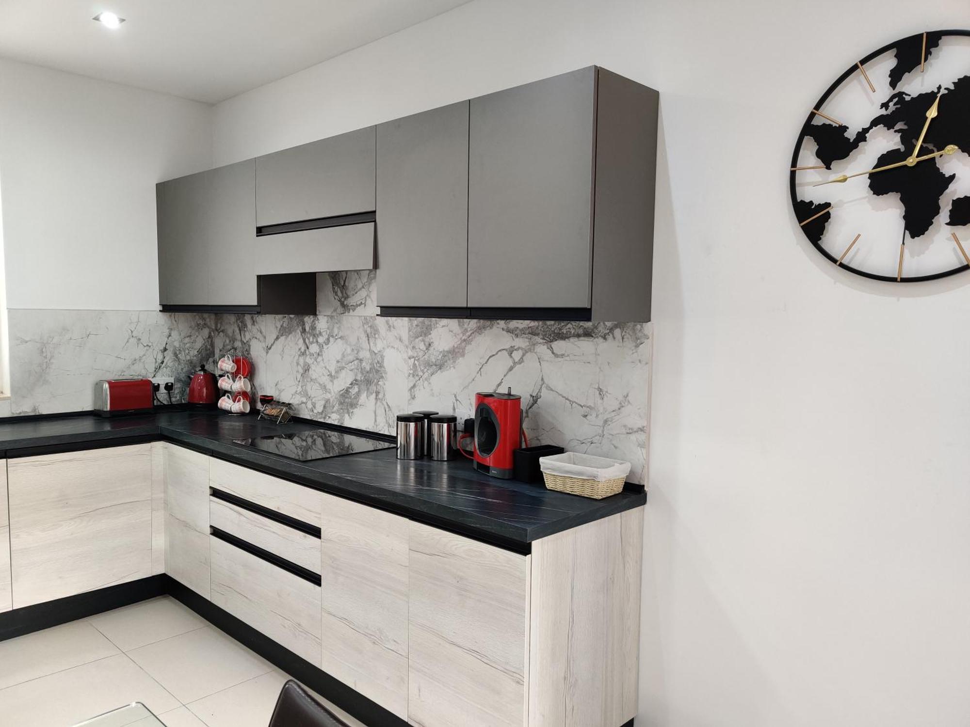 Depiro Point Deluxe - Modern, Designer Apartment 2 Minutes Away From Popular Sliema Seafront Bagian luar foto