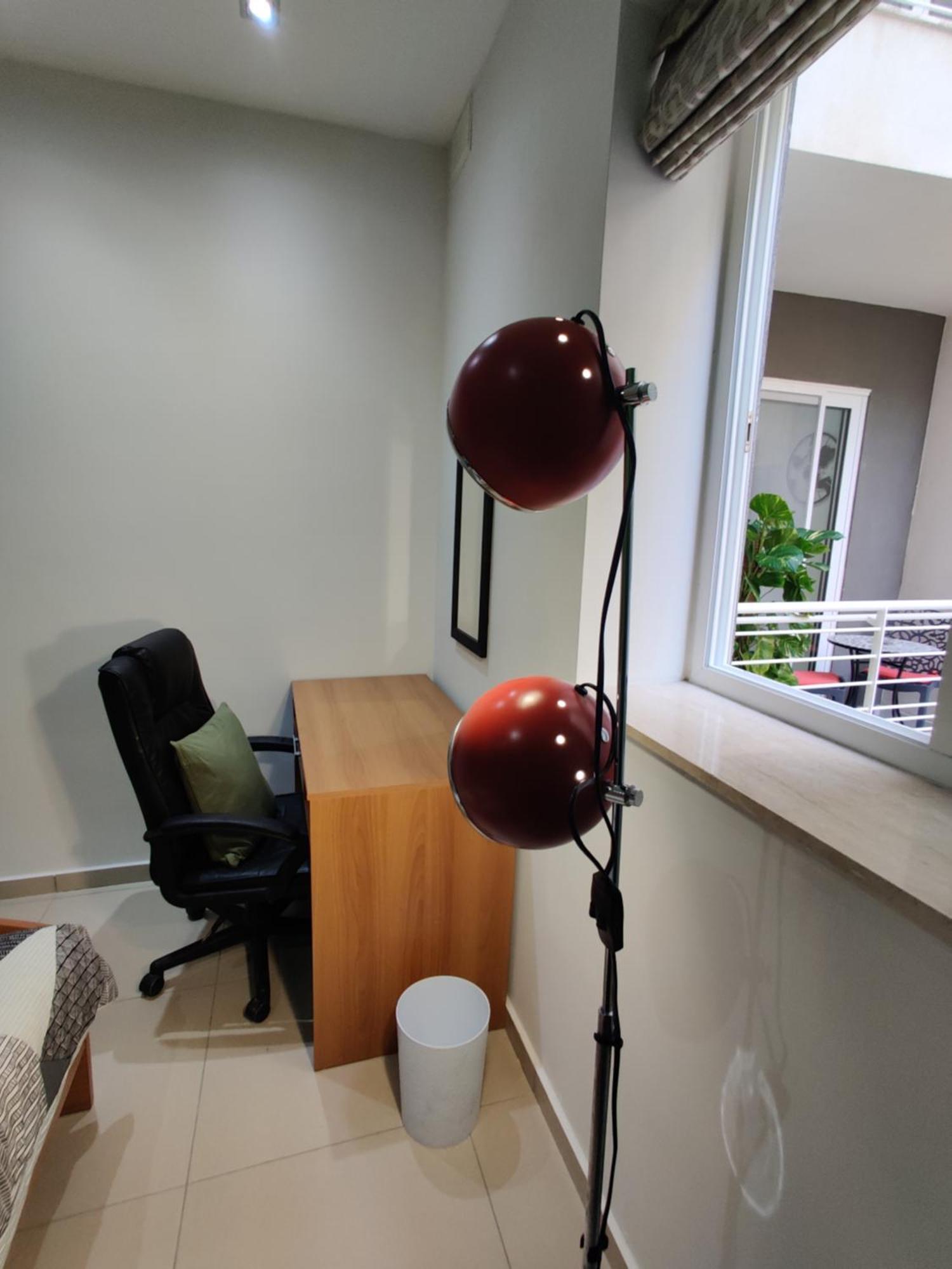 Depiro Point Deluxe - Modern, Designer Apartment 2 Minutes Away From Popular Sliema Seafront Bagian luar foto